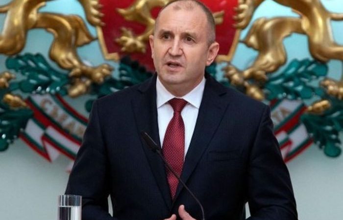 Няма да оставим старите хора без пари! Те заслужават да живеят достойно!
