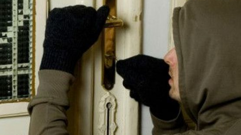 Столичани пропищяха: Плъзнаха крадци, дори не се интересуват има ли някой вкъщи, ето как и къде действат