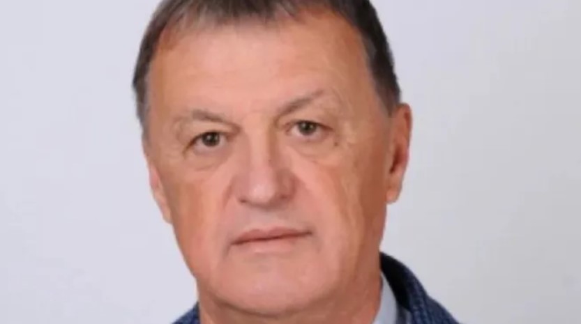 Докато пи кафе почина Людмил Карамитов