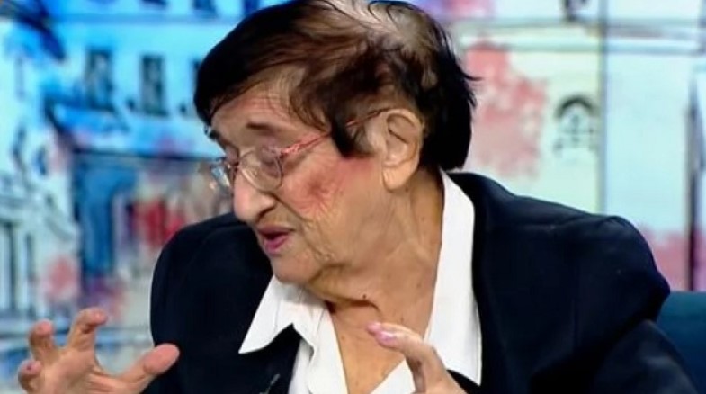 Мика Зайкова: Бясна съм за това решение на кабинет Петков, тъпоумие!