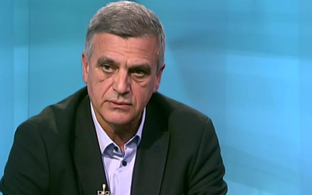 Нов трус във властта: Стефан Янев погна безмилостно Асен Василев, заговори се за оставки