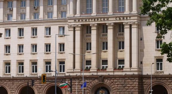 Плъзна първа версия кой ще е новият служебен премиер на Радев
