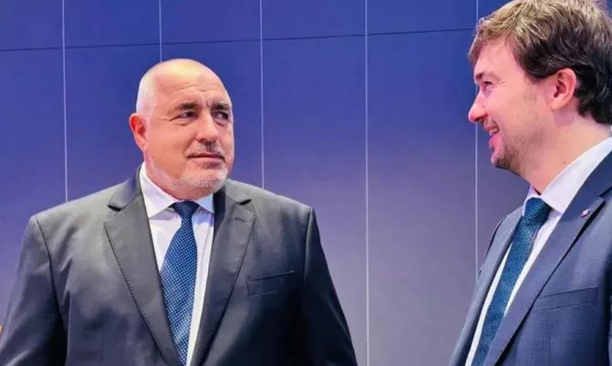 Киро Петков напълни гащите! Бойко Борисов на спешна среща с европейски посланици