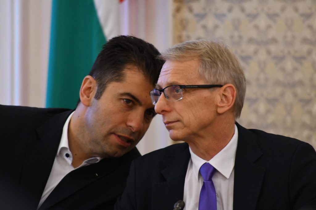 Кралев: „Промяната“ с 600 000 лв. за реклама в „Google“, дали пак са „легални” криптодарения от „Nexo“?